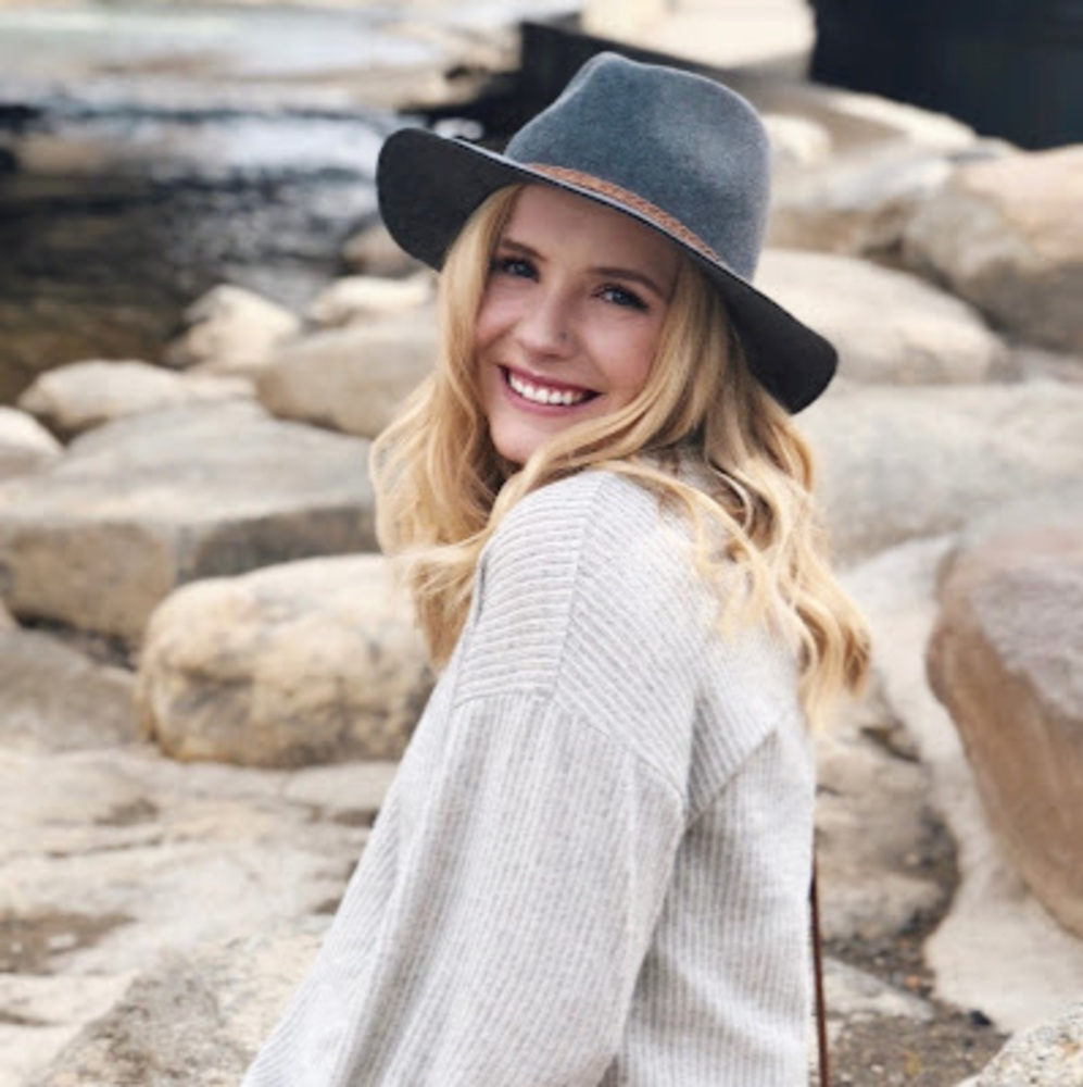 Meet your Posher, Grace